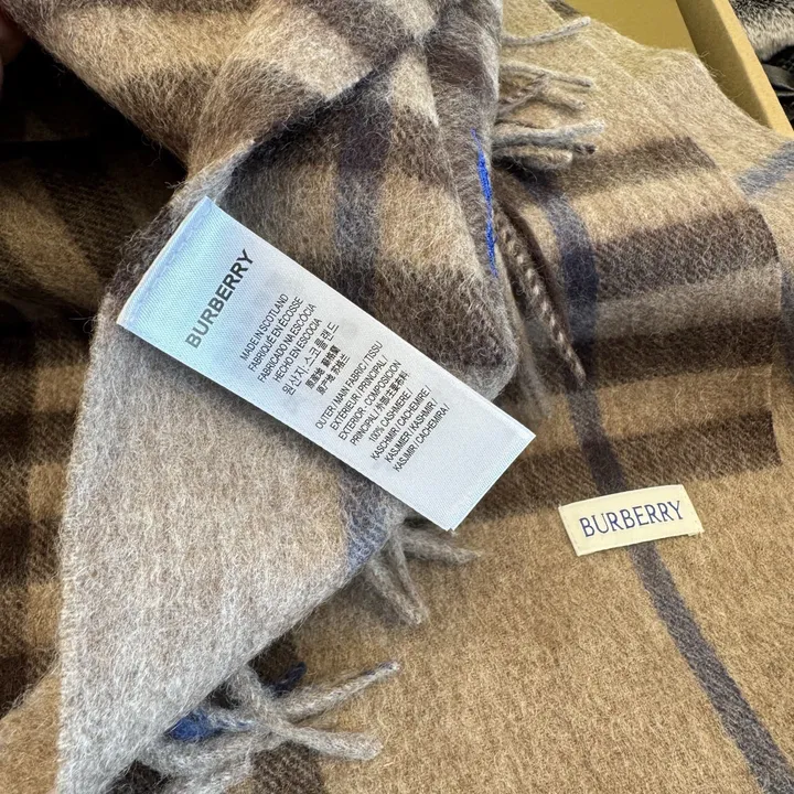 スーパーコピー バーバリー ス マフラー