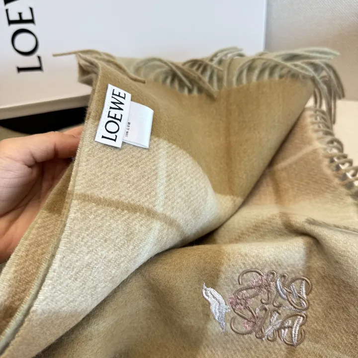 スーパーコピー ロエベ マフラー