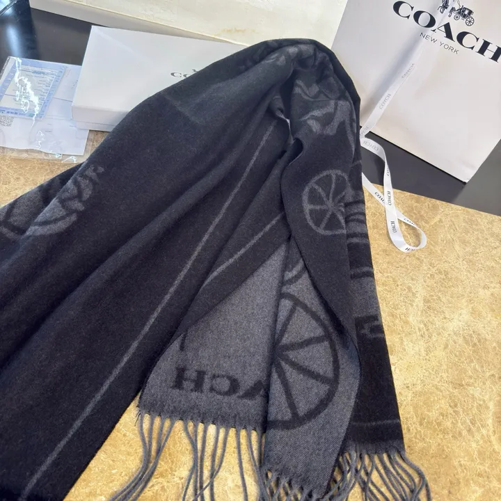 スーパーコピー コーチ マフラー