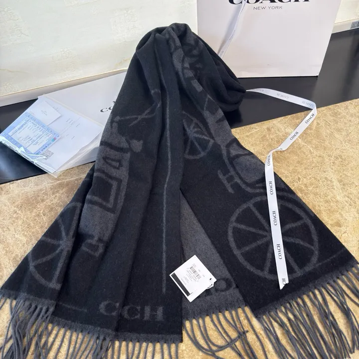 スーパーコピー コーチ マフラー