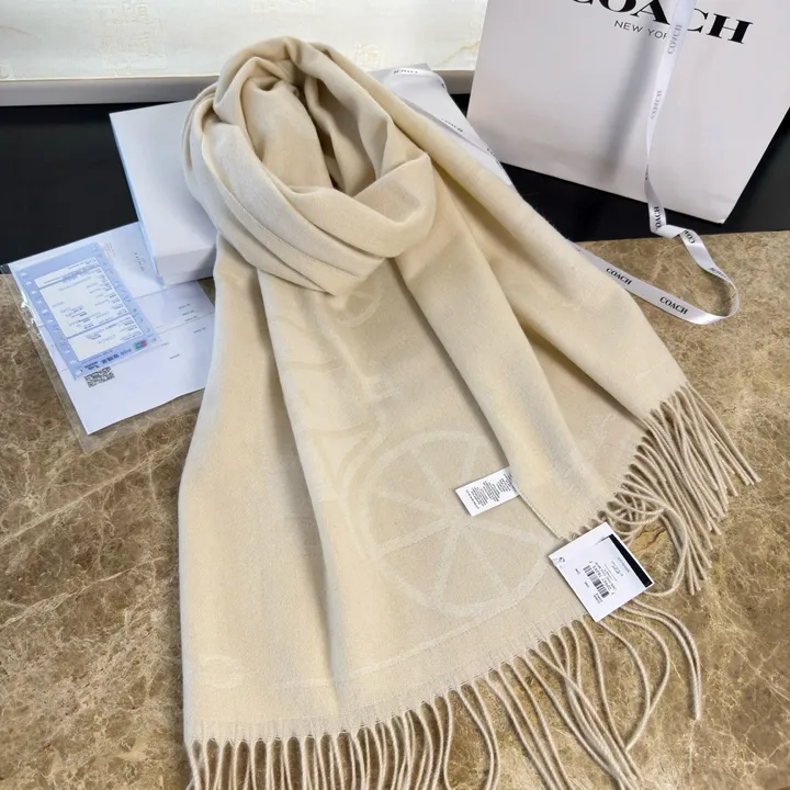 スーパーコピー コーチ マフラー