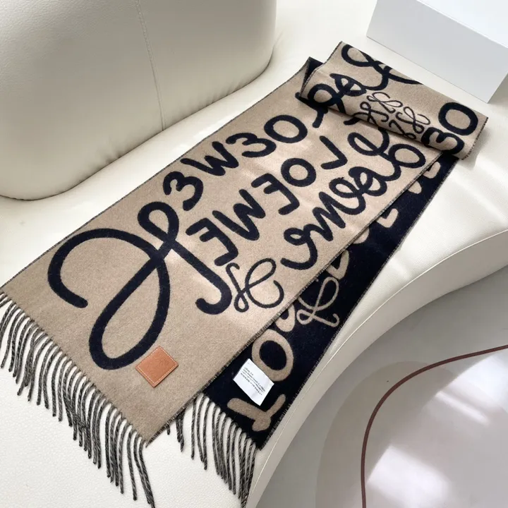 スーパーコピー ロエベ マフラー