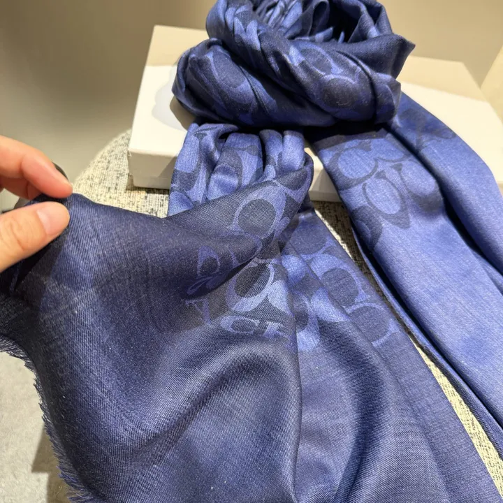 スーパーコピー コーチ マフラー