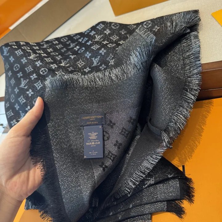 スーパーコピー ルイヴィトン マフラー