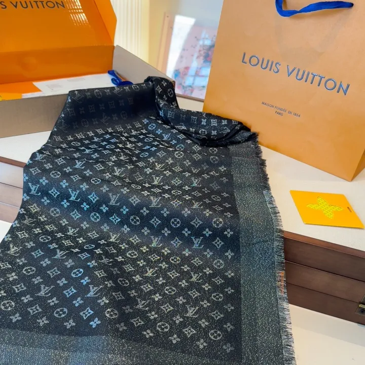 スーパーコピー ルイヴィトン マフラー