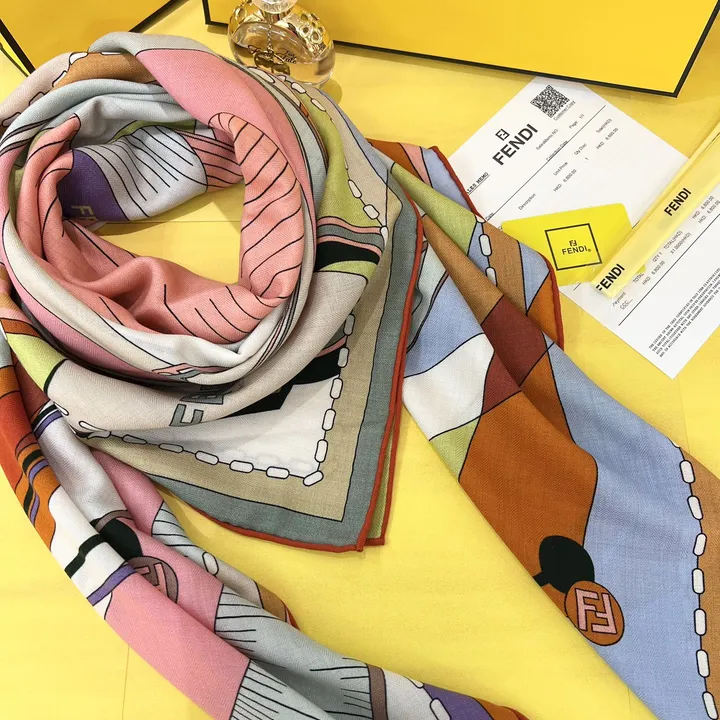 スーパーコピー フェンディ マフラー