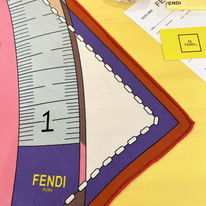 スーパーコピー フェンディ マフラー