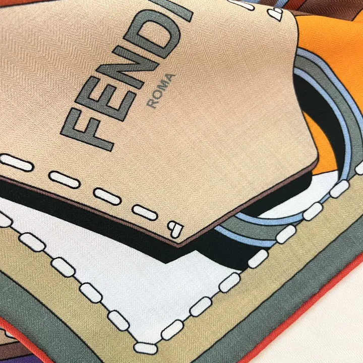 スーパーコピー フェンディ マフラー