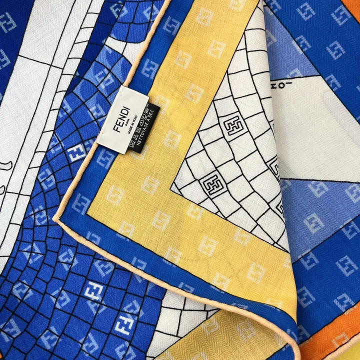 スーパーコピー フェンディ マフラー