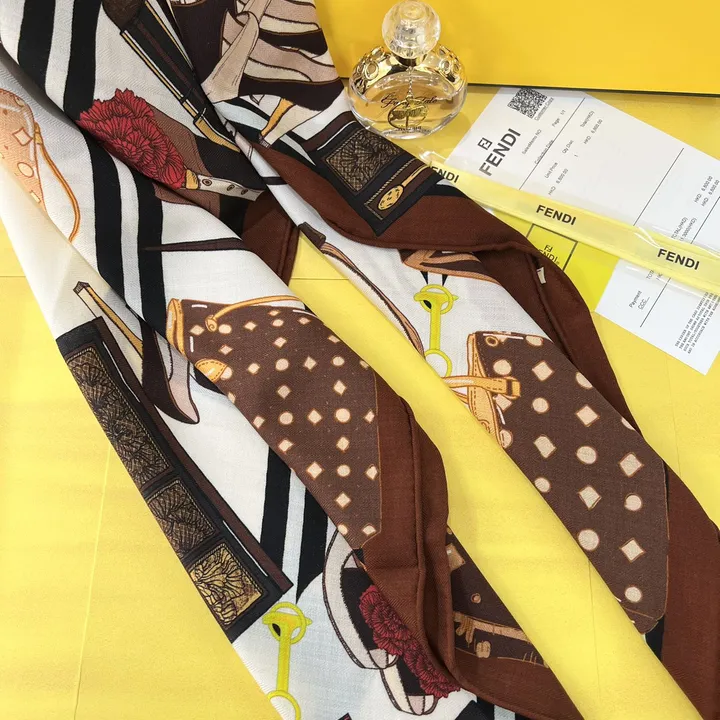 スーパーコピー フェンディ マフラー