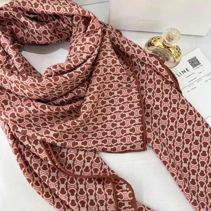 スーパーコピー セリーヌ マフラー