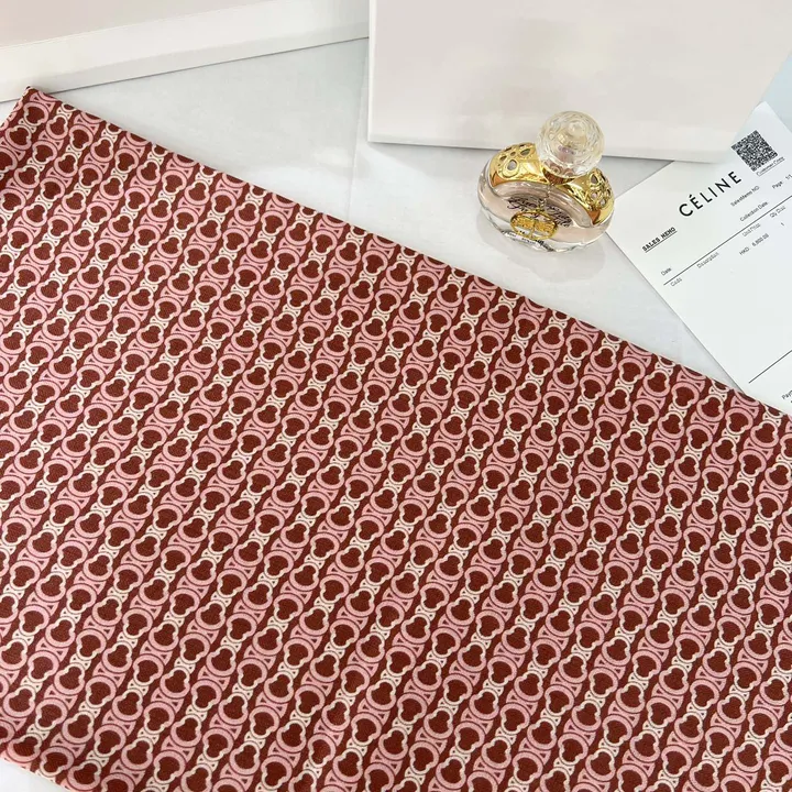 スーパーコピー セリーヌ マフラー