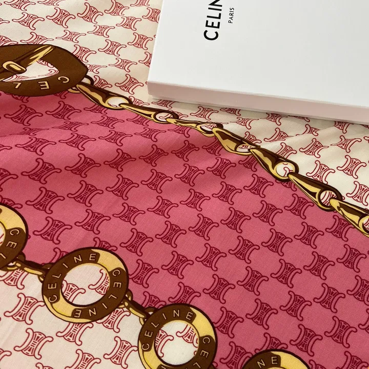 スーパーコピー セリーヌ マフラー