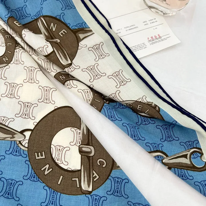 スーパーコピー セリーヌ マフラー