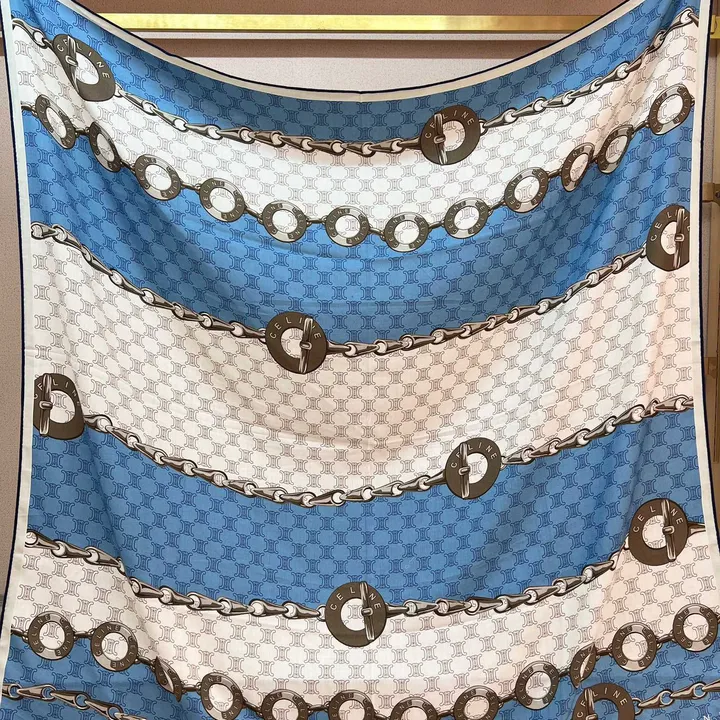 スーパーコピー セリーヌ マフラー