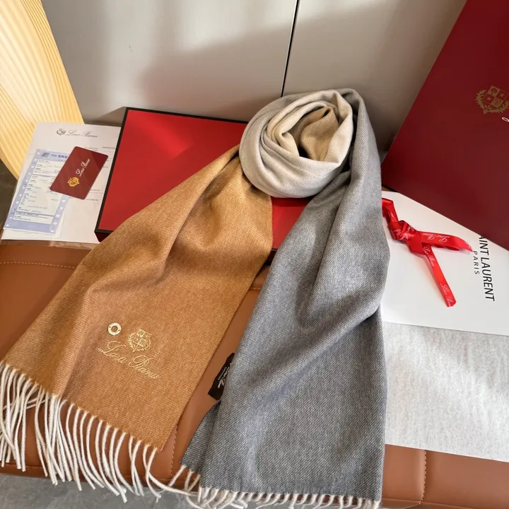 スーパーコピー ヴィヴィアン・ウエストウッド マフラー