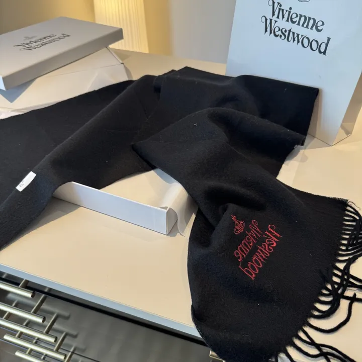 スーパーコピー ヴィヴィアン・ウエストウッド マフラー