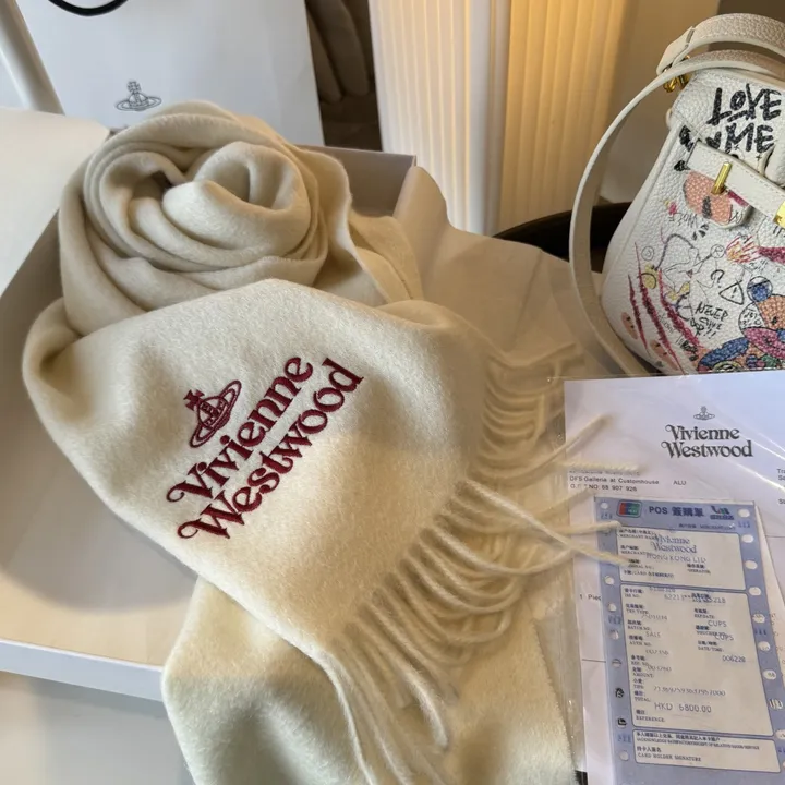 スーパーコピー ヴィヴィアン・ウエストウッド マフラー