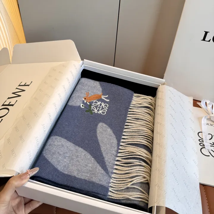 スーパーコピー ロエベ マフラー