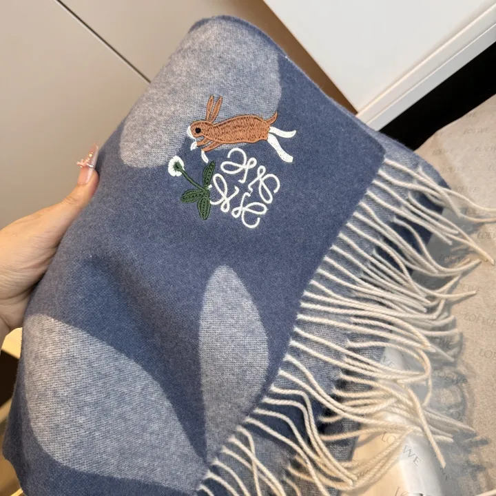 スーパーコピー ロエベ マフラー