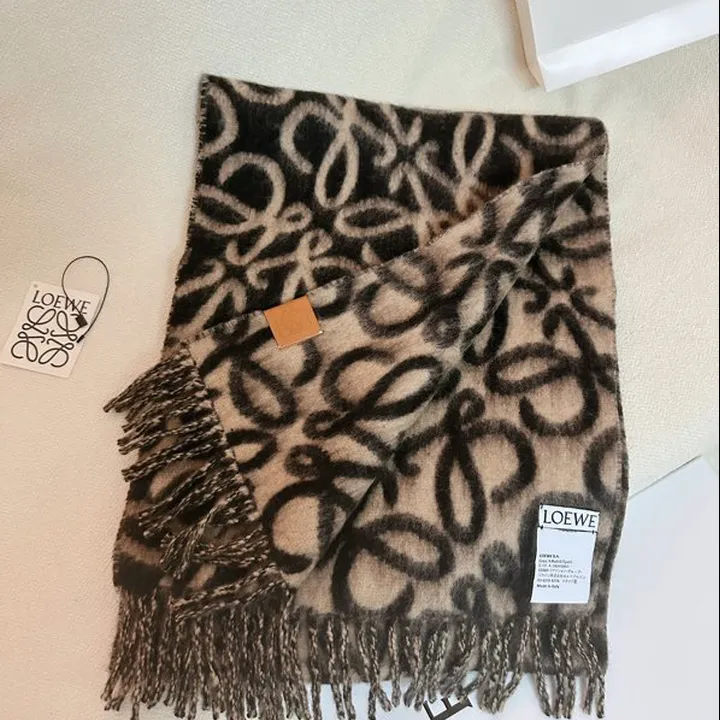 スーパーコピー ロエベ マフラー