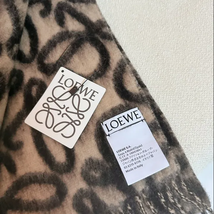 スーパーコピー ロエベ マフラー