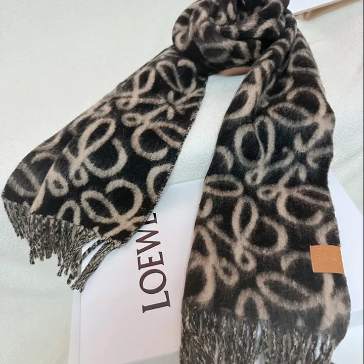 スーパーコピー ロエベ マフラー