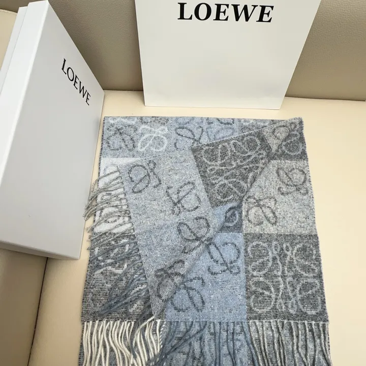 スーパーコピー ロエベ マフラー