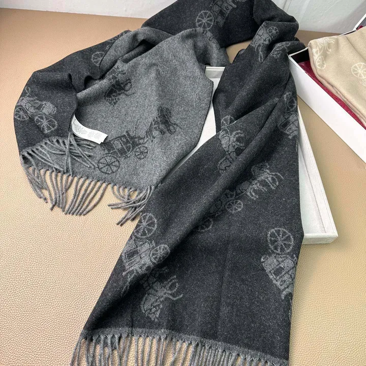 スーパーコピー コーチ マフラー