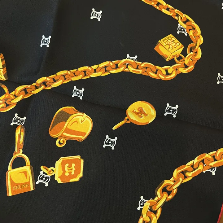 スーパーコピー セリーヌ マフラー