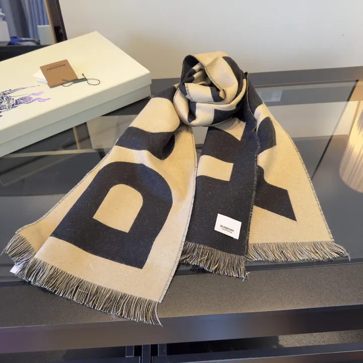 スーパーコピー バーバリー ス マフラー