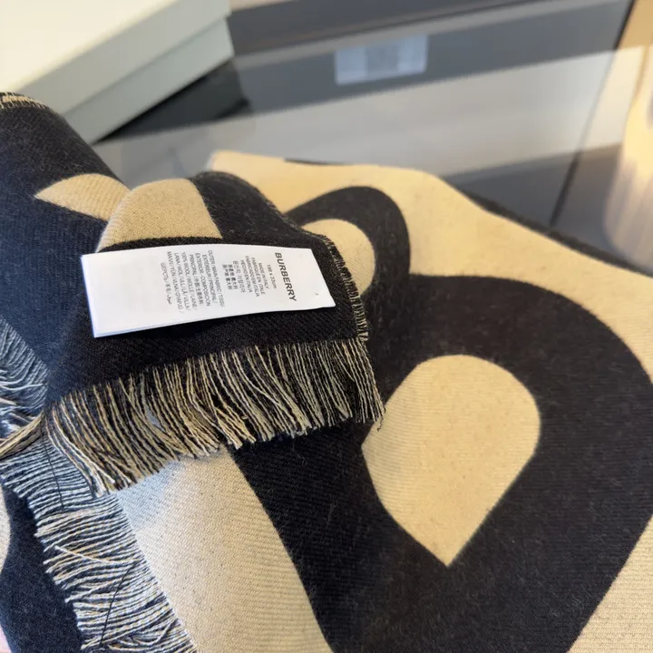 スーパーコピー バーバリー ス マフラー