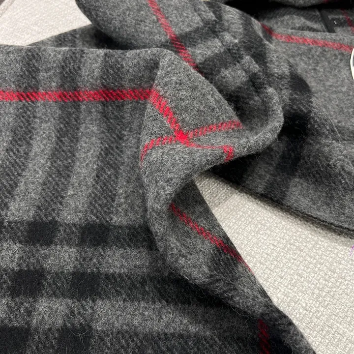 スーパーコピー バーバリー ス マフラー