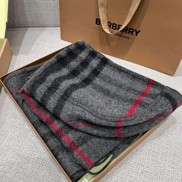 スーパーコピー バーバリー ス マフラー