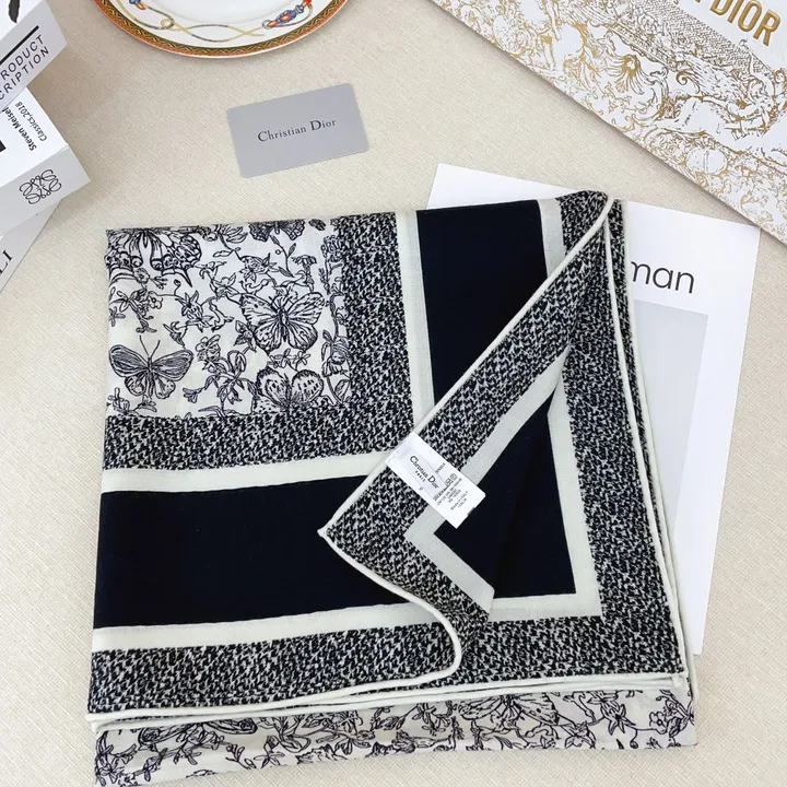 スーパーコピー グッチ マフラー