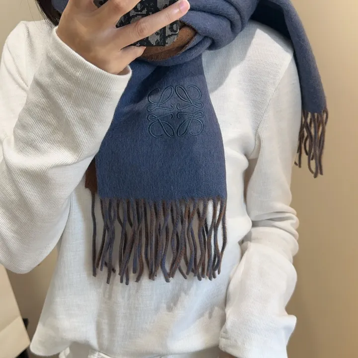 スーパーコピー ロエベ マフラー