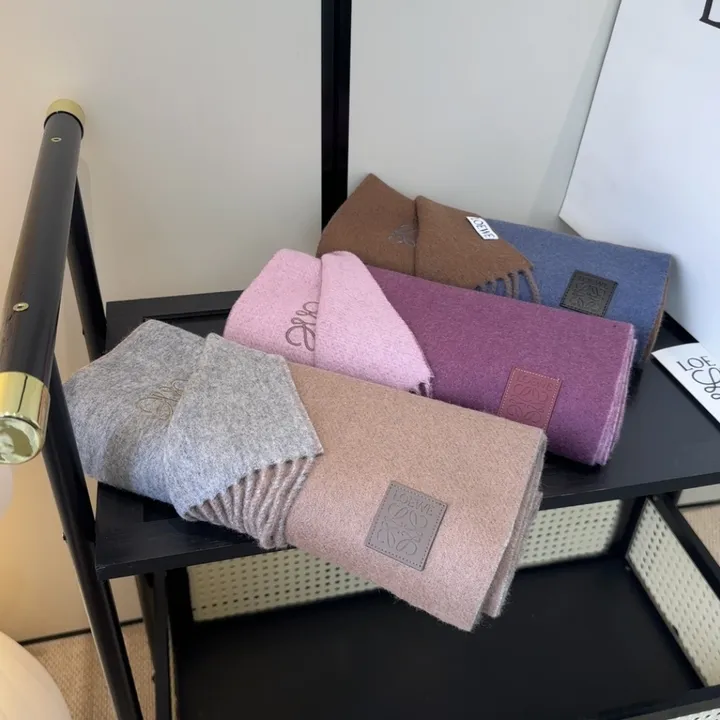 スーパーコピー ロエベ マフラー