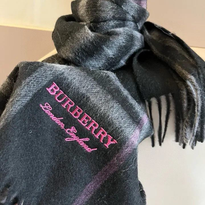 スーパーコピー バーバリー ス マフラー