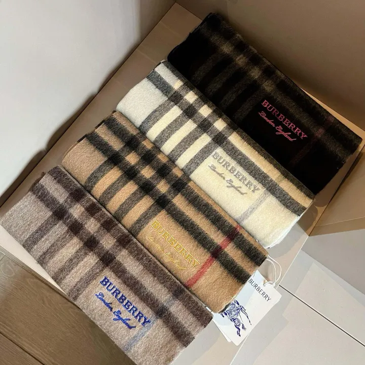 スーパーコピー バーバリー ス マフラー