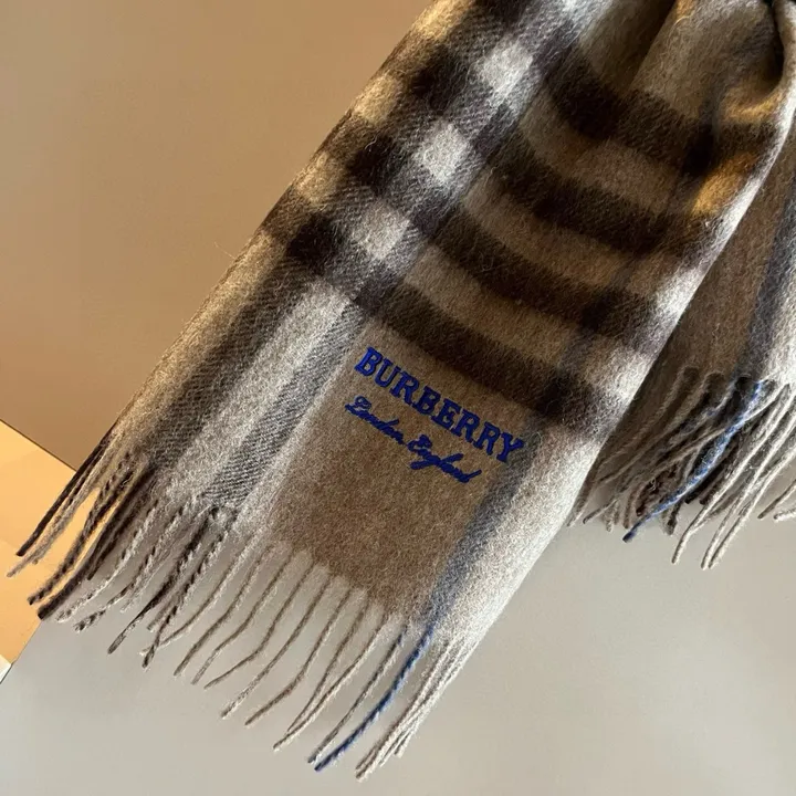 スーパーコピー バーバリー ス マフラー