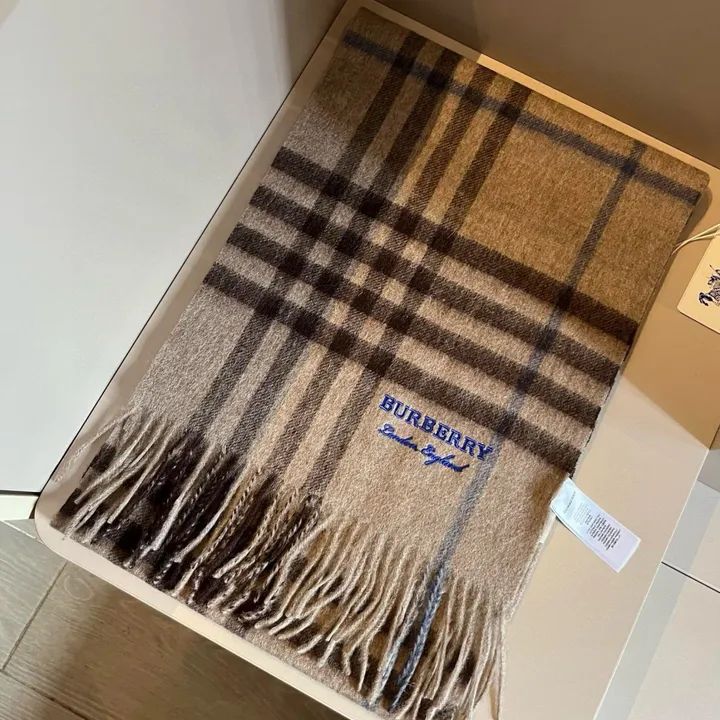 スーパーコピー バーバリー ス マフラー