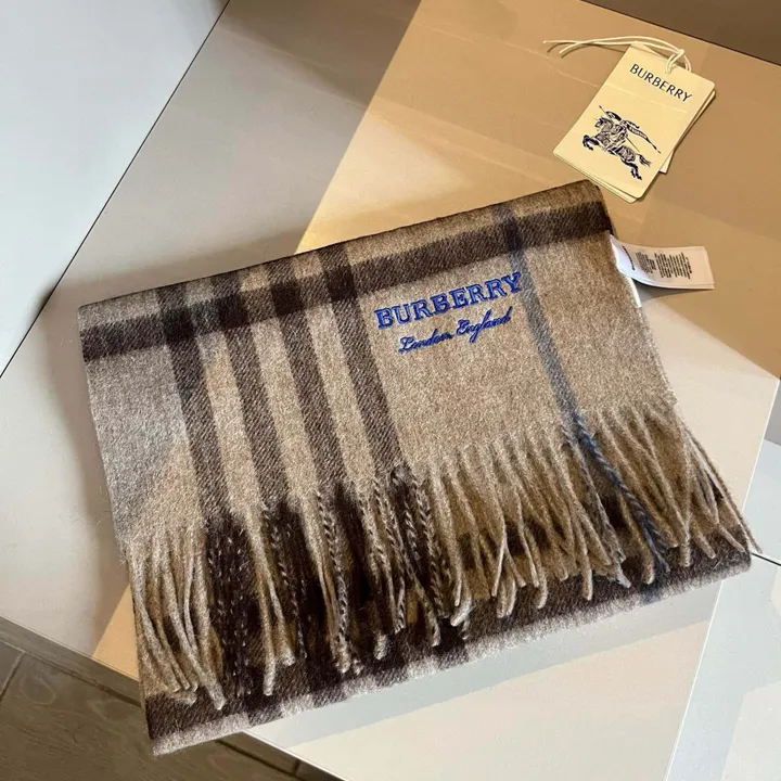 スーパーコピー バーバリー ス マフラー