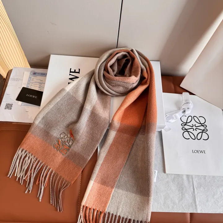 スーパーコピー ロエベ マフラー