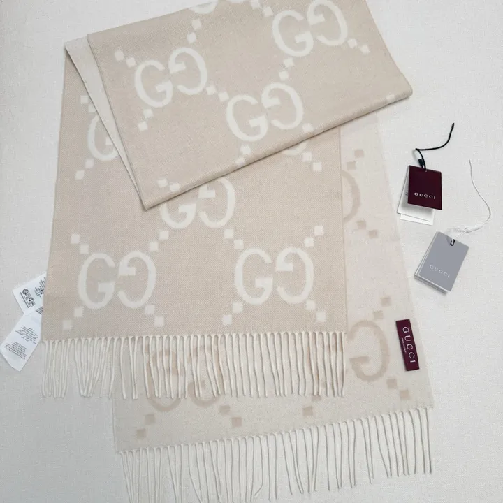 スーパーコピー グッチ マフラー