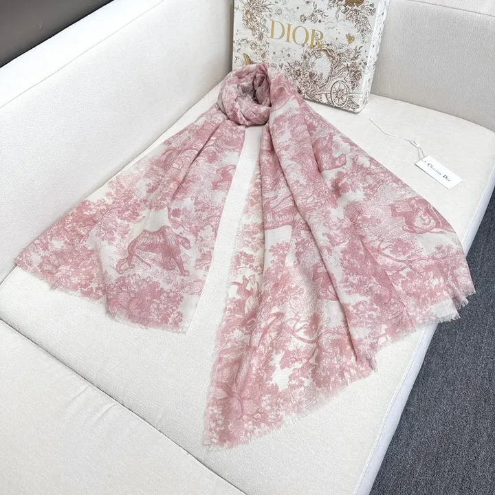 スーパーコピー ディオール マフラー