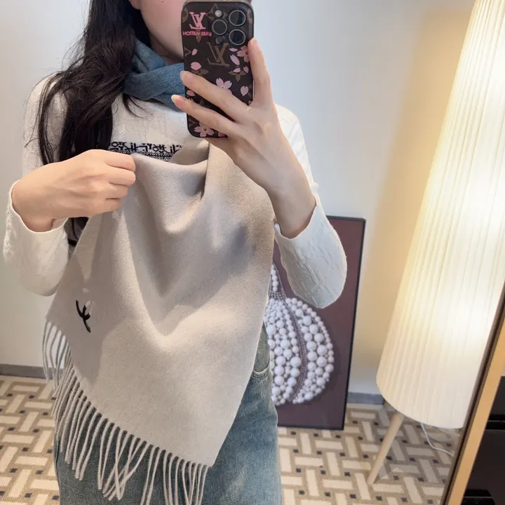 スーパーコピー バーバリー ス マフラー