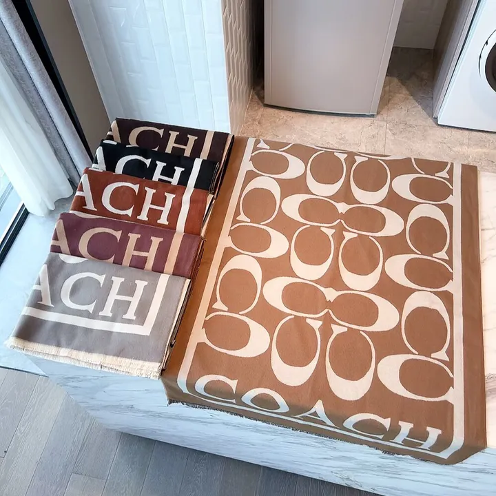 スーパーコピー コーチ マフラー