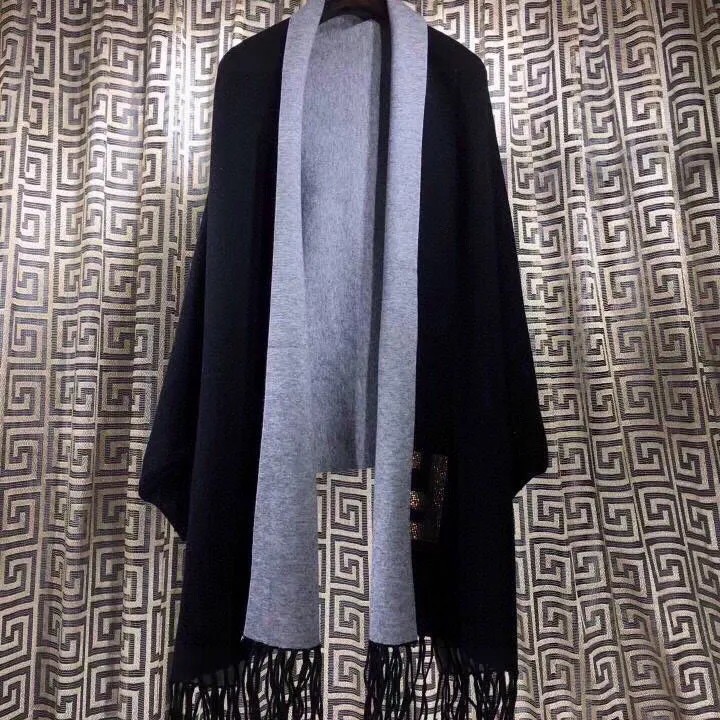 スーパーコピー フェンディ マフラー