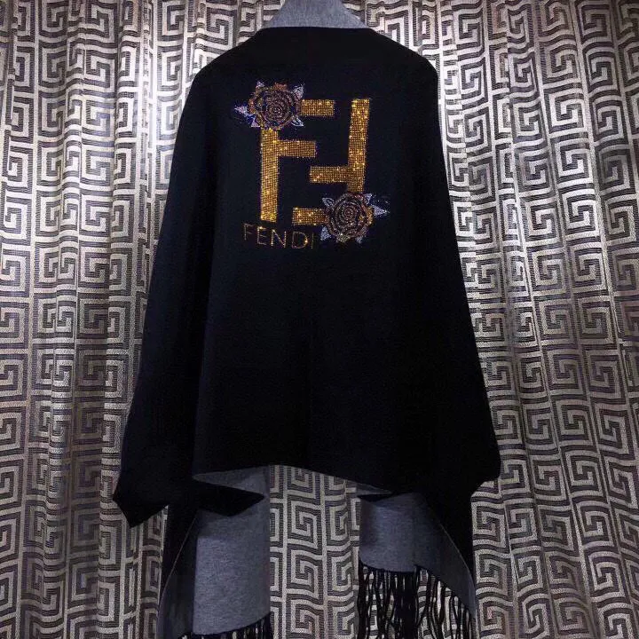 スーパーコピー フェンディ マフラー