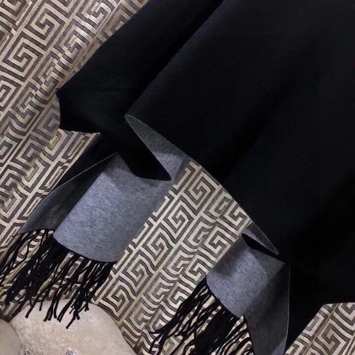 スーパーコピー フェンディ マフラー